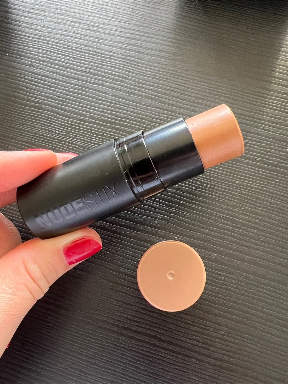 NUDESTIX all over face bronzer in shade Tan Glow, no box